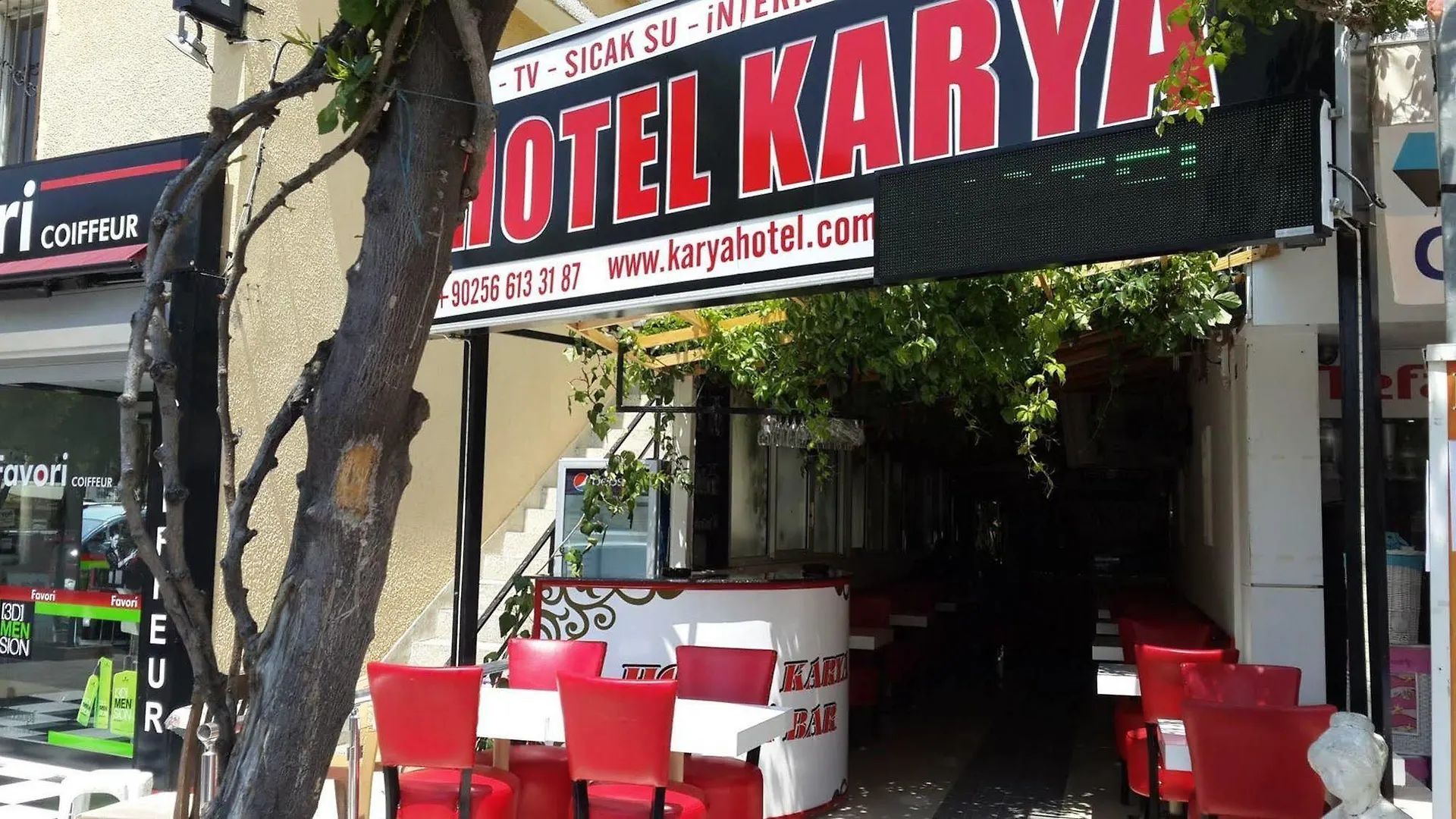 *** فندق مبيت وإفطار كوشاداسيه Karya Hotel تركيا