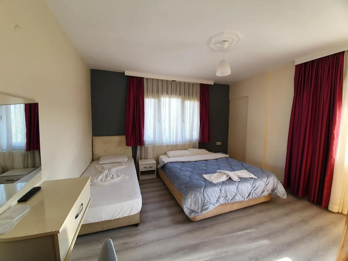 *** فندق مبيت وإفطار كوشاداسيه Karya Hotel تركيا