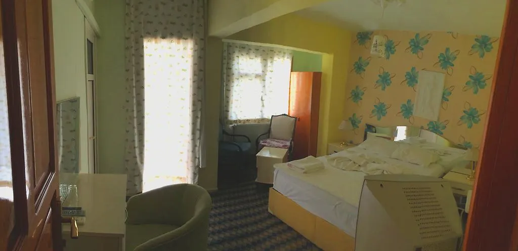 Bed & Breakfast Karya Hotel Kusadasi