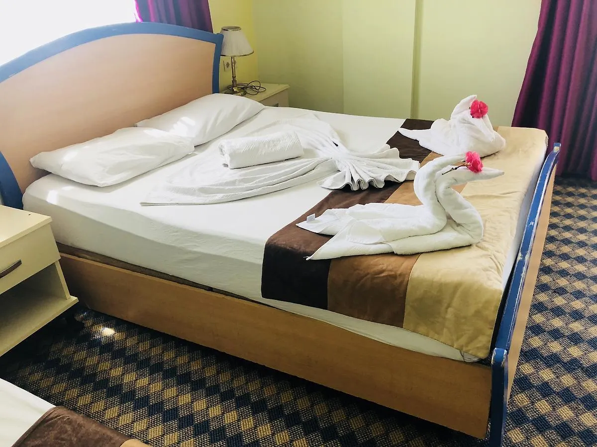 Bed & Breakfast Karya Hotel Kusadasi
